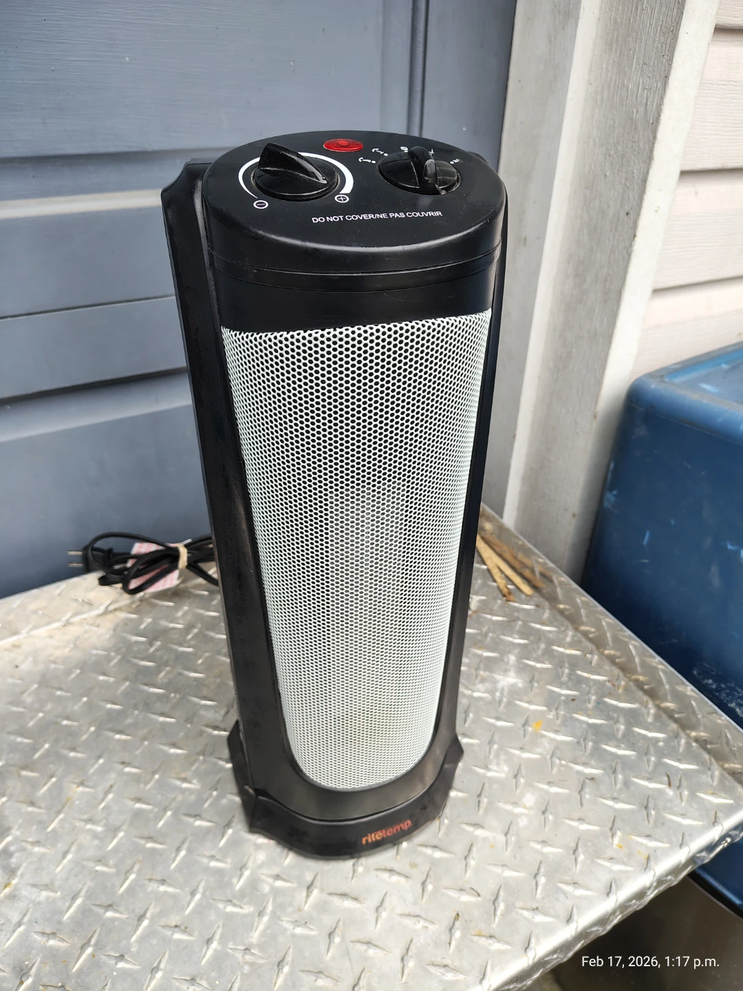 1500W Ceramic Tower Heater with Oscillating