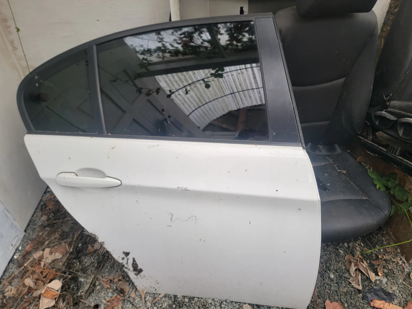 Genuine BMW Front & Rear Right Door Assembly - photo 2
