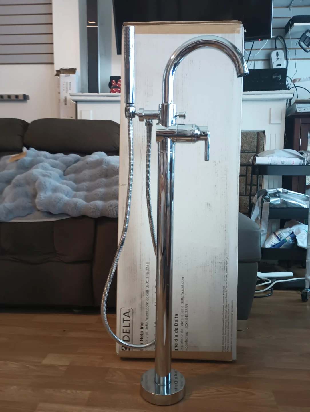 Delta tub filler - photo 2