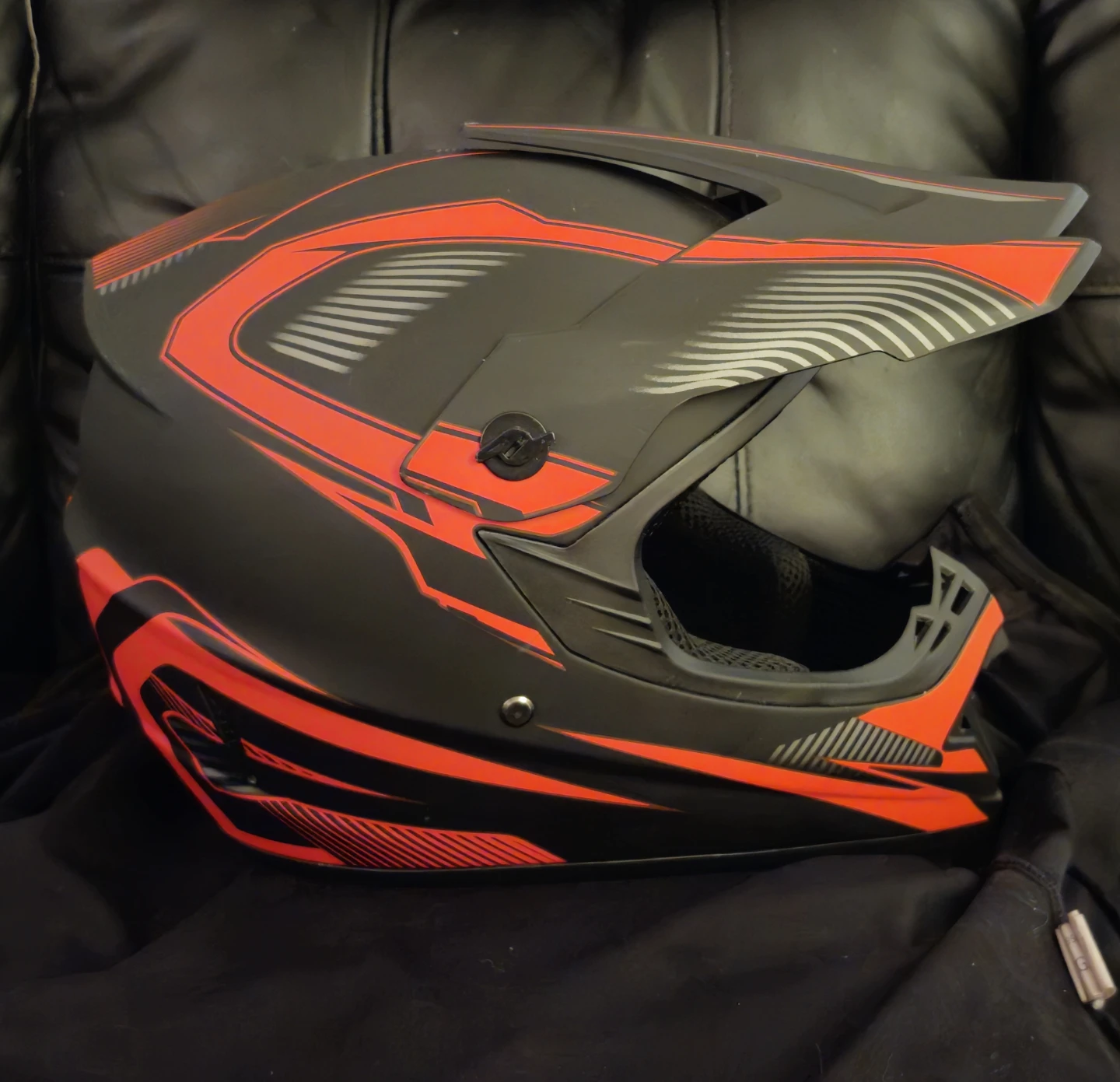 Virtue Helmet - photo 2