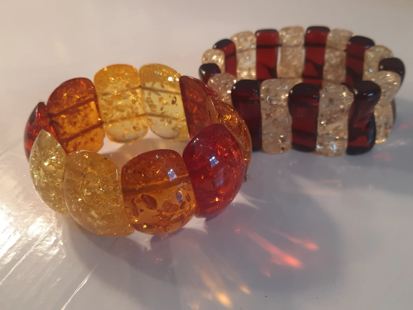 Two stretchy resin bracelets - photo 2