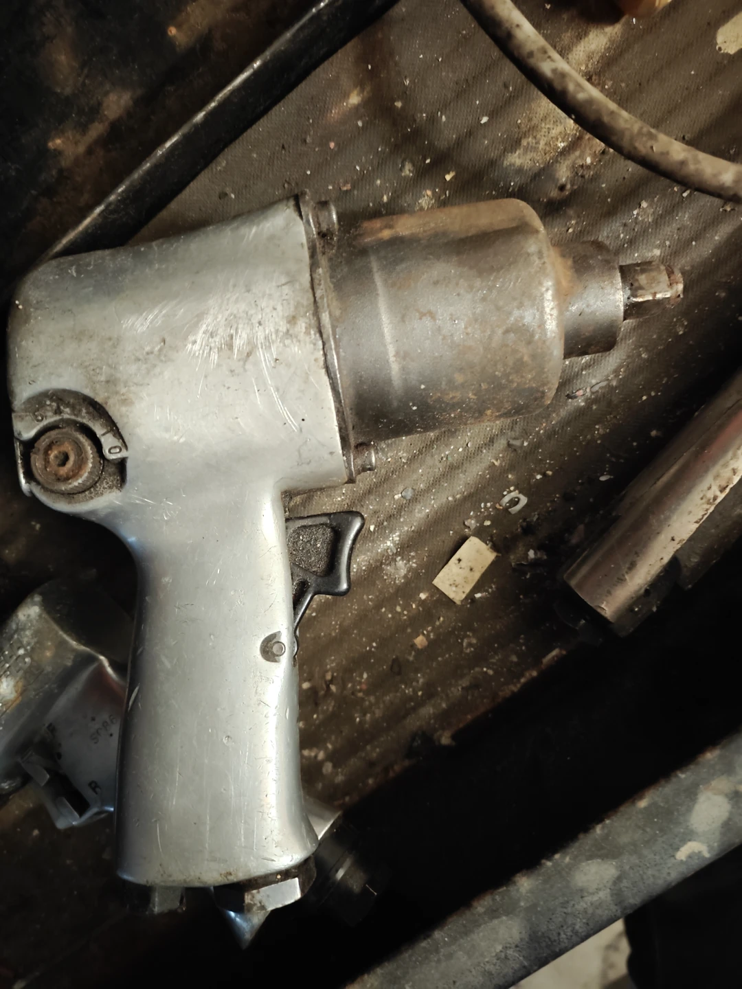 Air Impact Wrench - photo 2