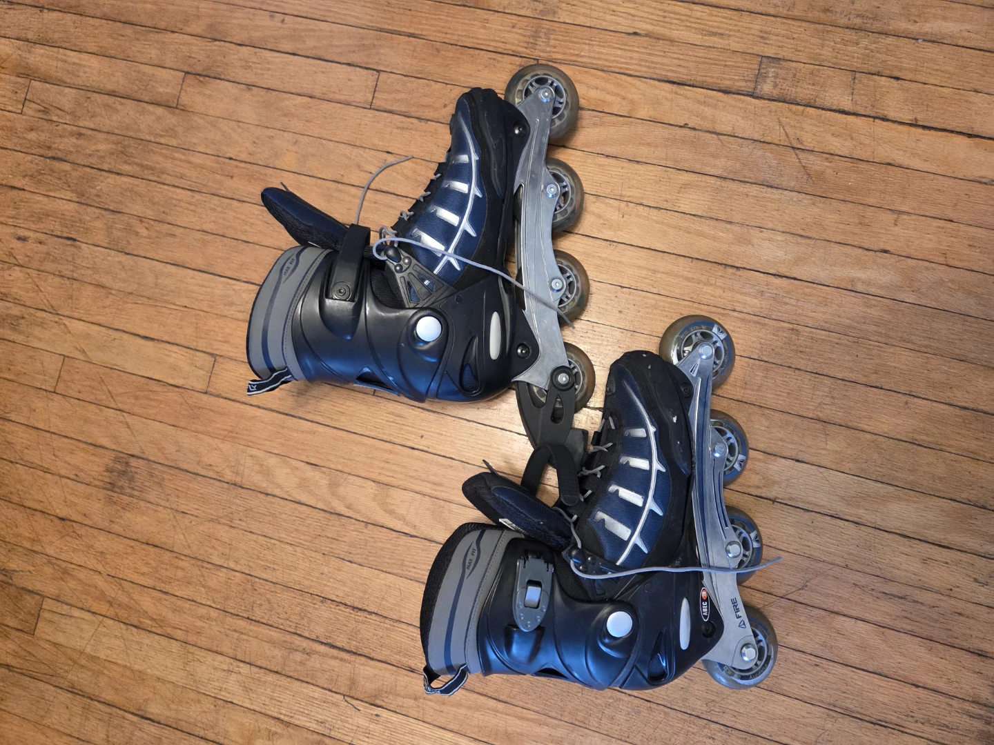 In-line skates, size 10½-11? Mens - photo 3