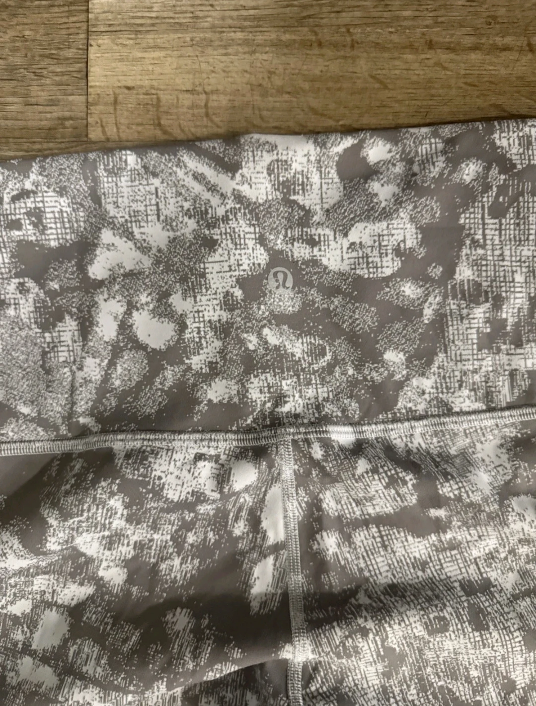 Lululemon Wunder High-Rise Luxtreme Leggings - Size 4 - photo 3