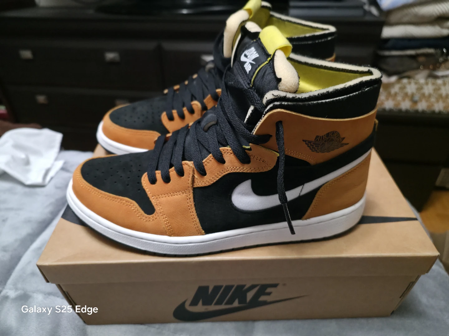 Nike Air Jordan 1 Zoom CMFT "Cider" High Top Sneakers - photo 2
