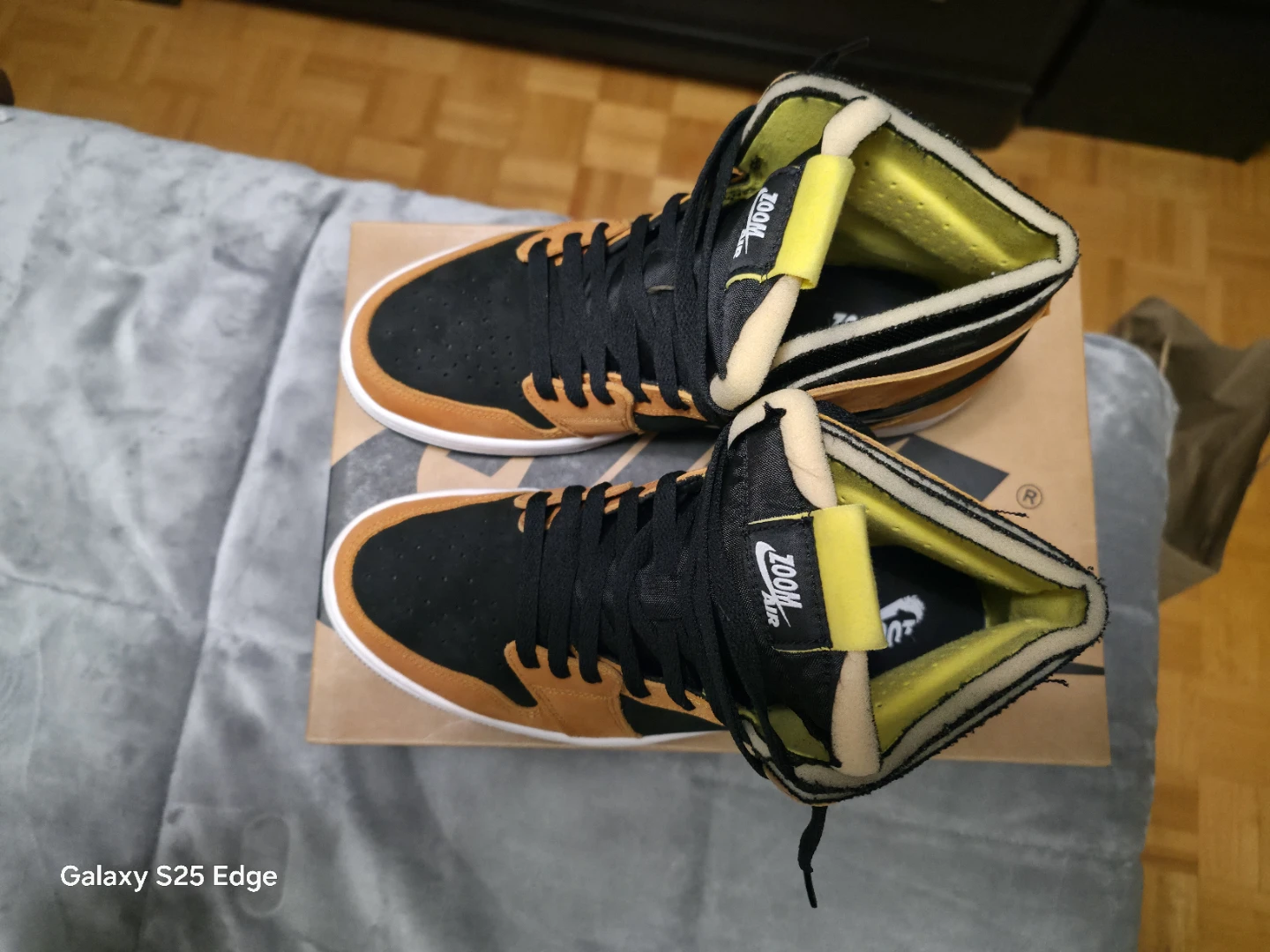 Nike Air Jordan 1 Zoom CMFT "Cider" High Top Sneakers - photo 3