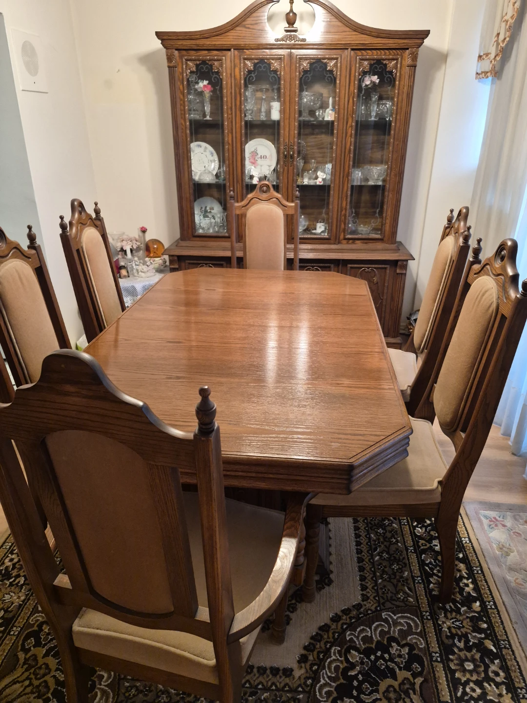 Dining Room Set ... Hutch , Table and 6 Chairs - photo 2