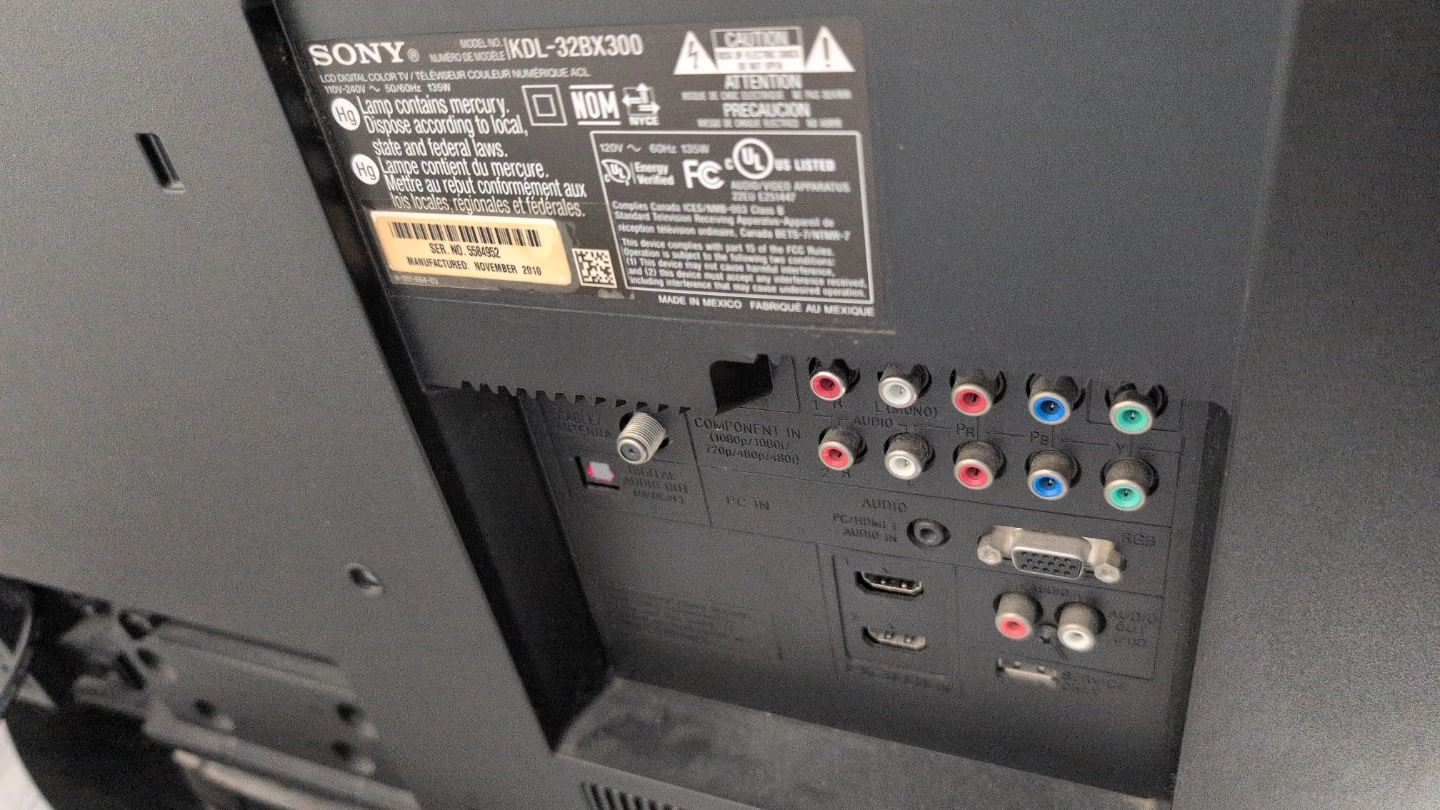 Sony BRAVIA KDL-32BX300 LCD TV with Remote 🏆 - photo 3