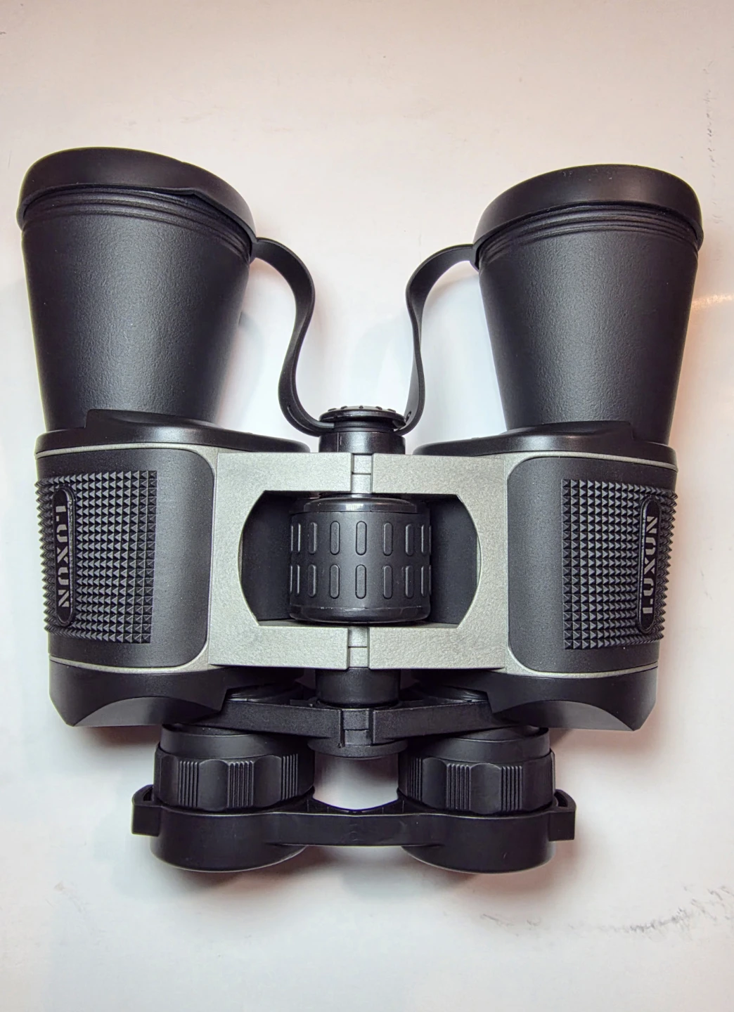 Brand New LUXUN 10x50HD Vision with Media Membrane