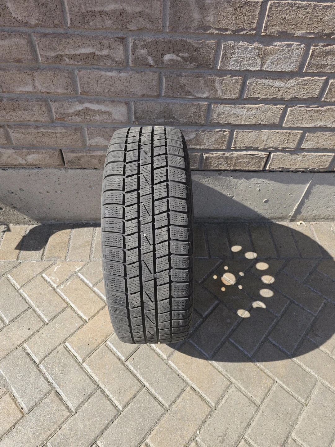 Hankook Winter i*cept iz tire - photo 3