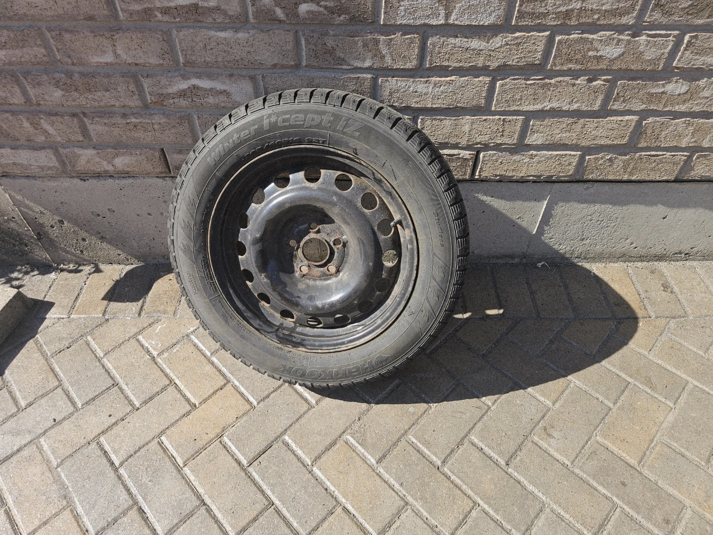 Hankook Winter i*cept iz tire - photo 4