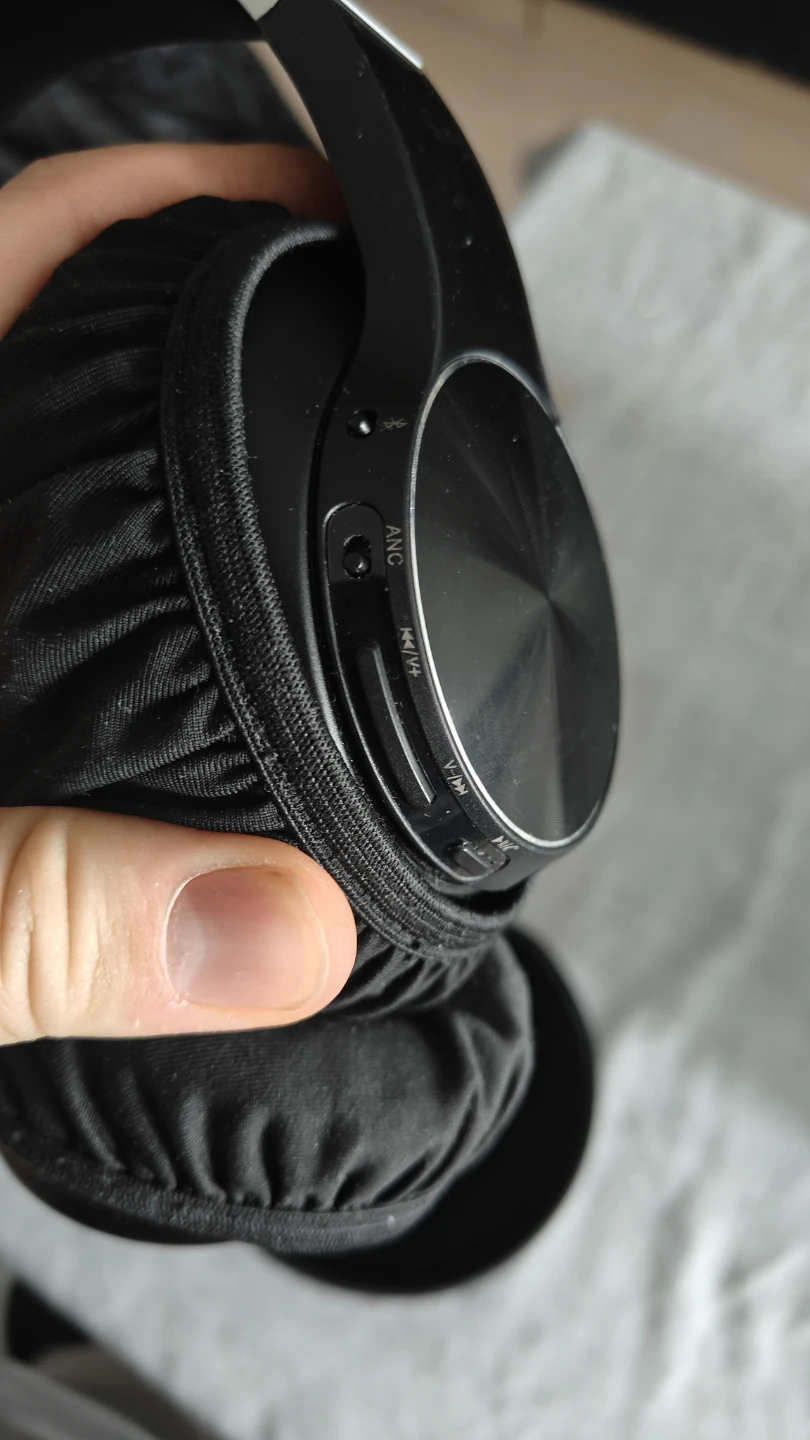 VANKYO ANC Headphones with Carrying Case - photo 3