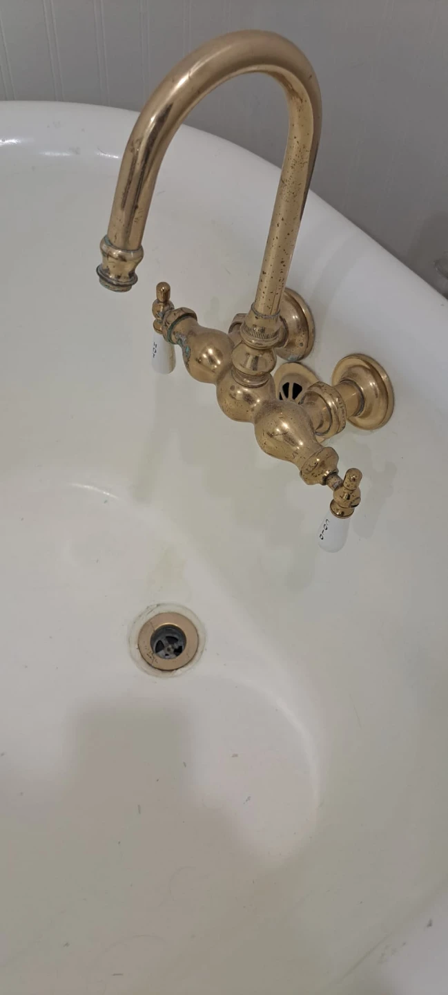 Brass Clawfoot Bathtub Faucet