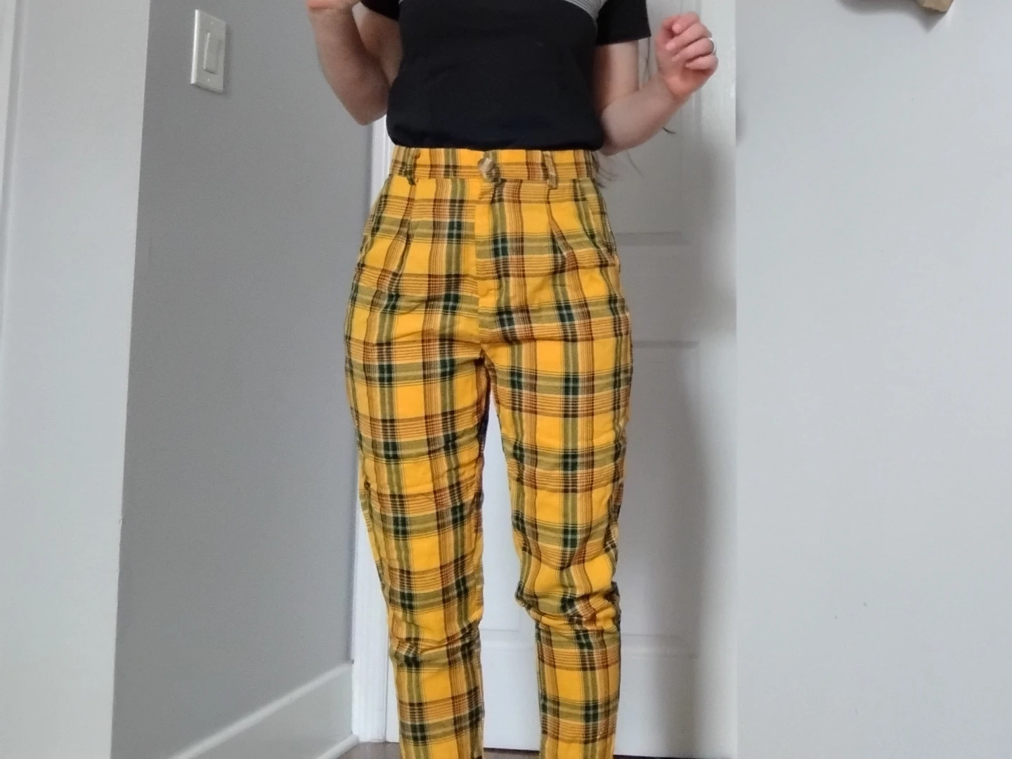 Yellow Plaid High-to-Mid Rise Pants - SHEIN - Small