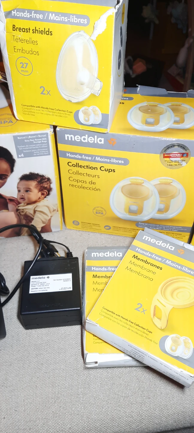 Medela Breast Pump Lot 🏆 - photo 3