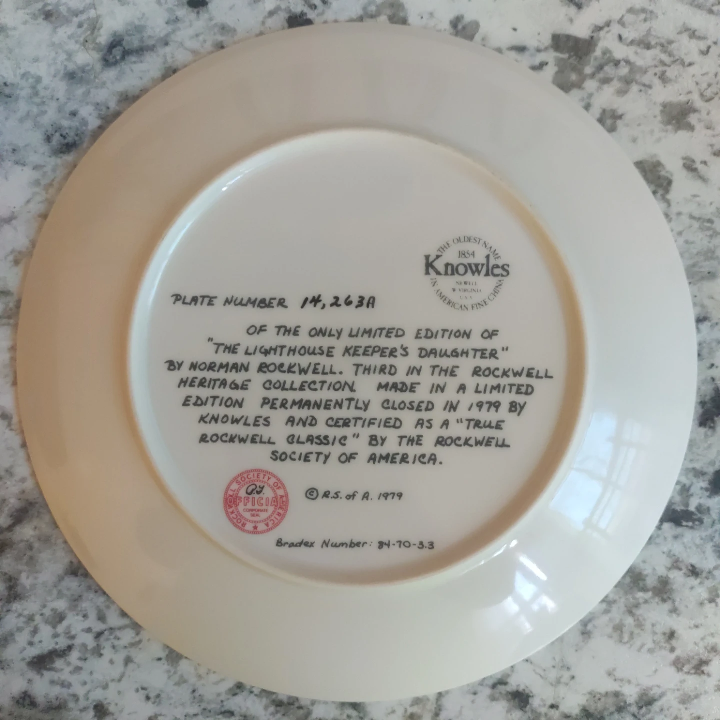 Norman Rockwell "The Lighthouse Keeper's Daughter" Plate - photo 2