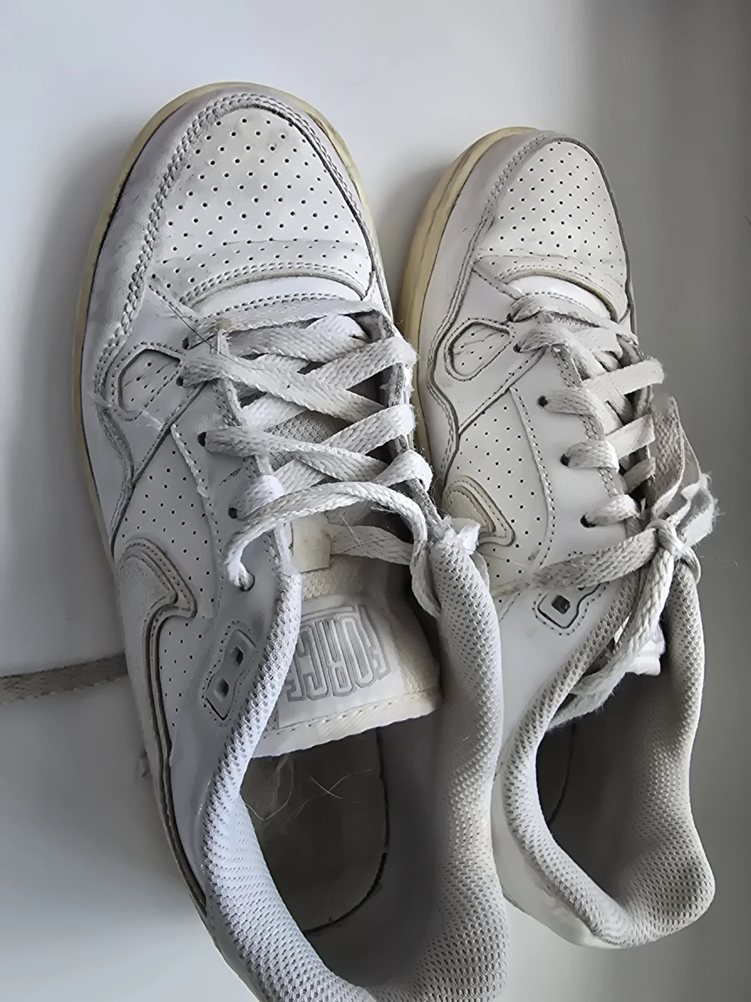 Nike Air Force 1 Sneakers