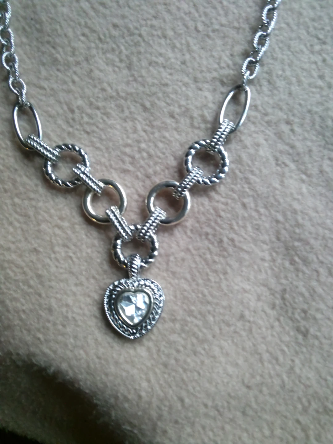 Silver-tone Heart Pendant Necklace - photo 2