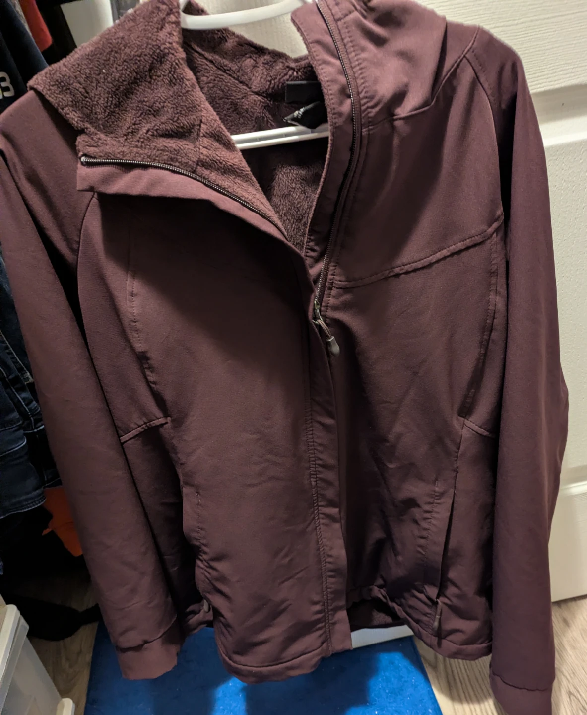 Large Maroon Fleece-Lined Hooded Jacket