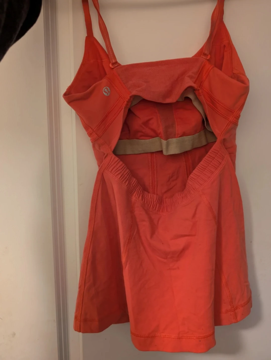 Lululemon Tank Top - Coral pink 🥕 - photo 2