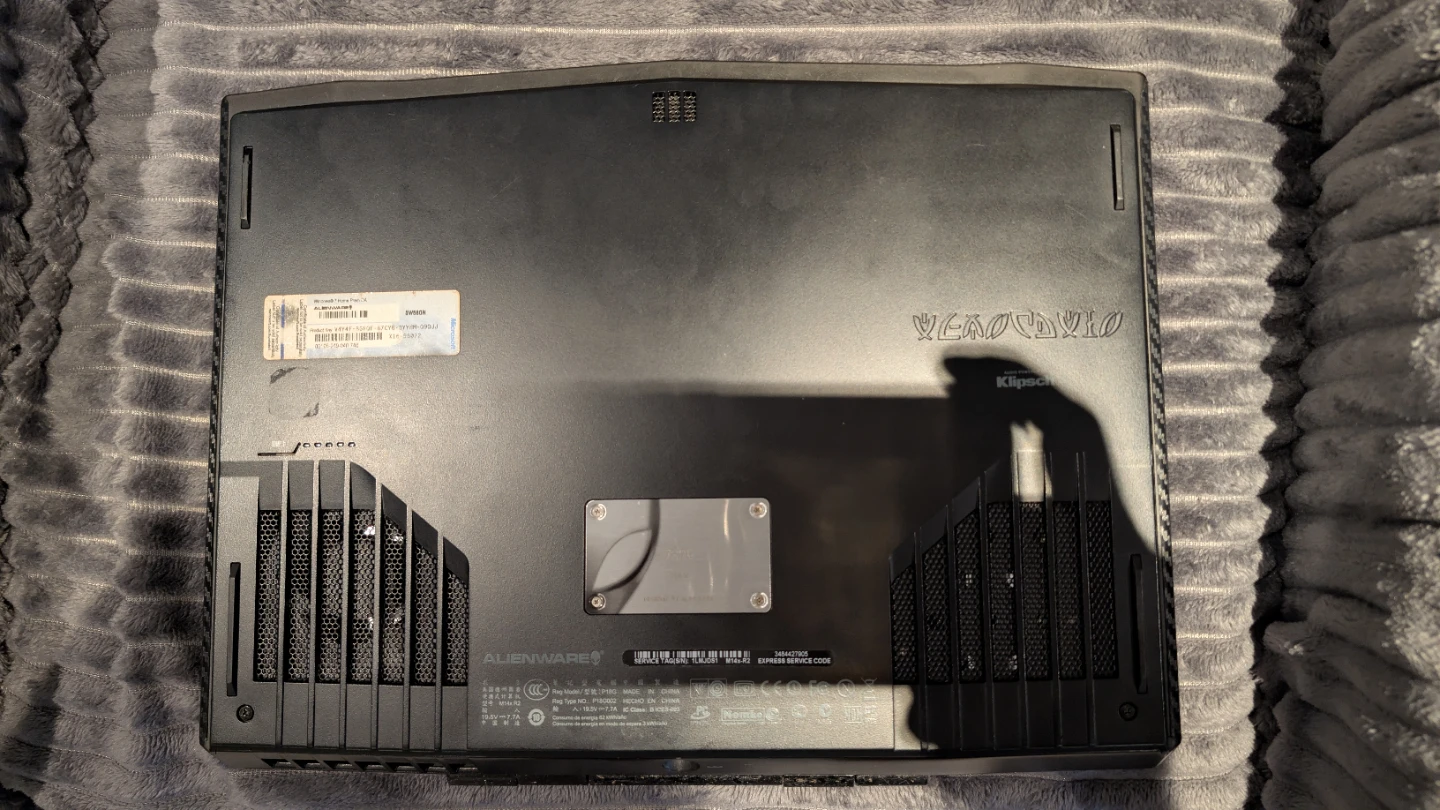 Alienware Laptop - Intel i7, 12GB RAM - photo 3