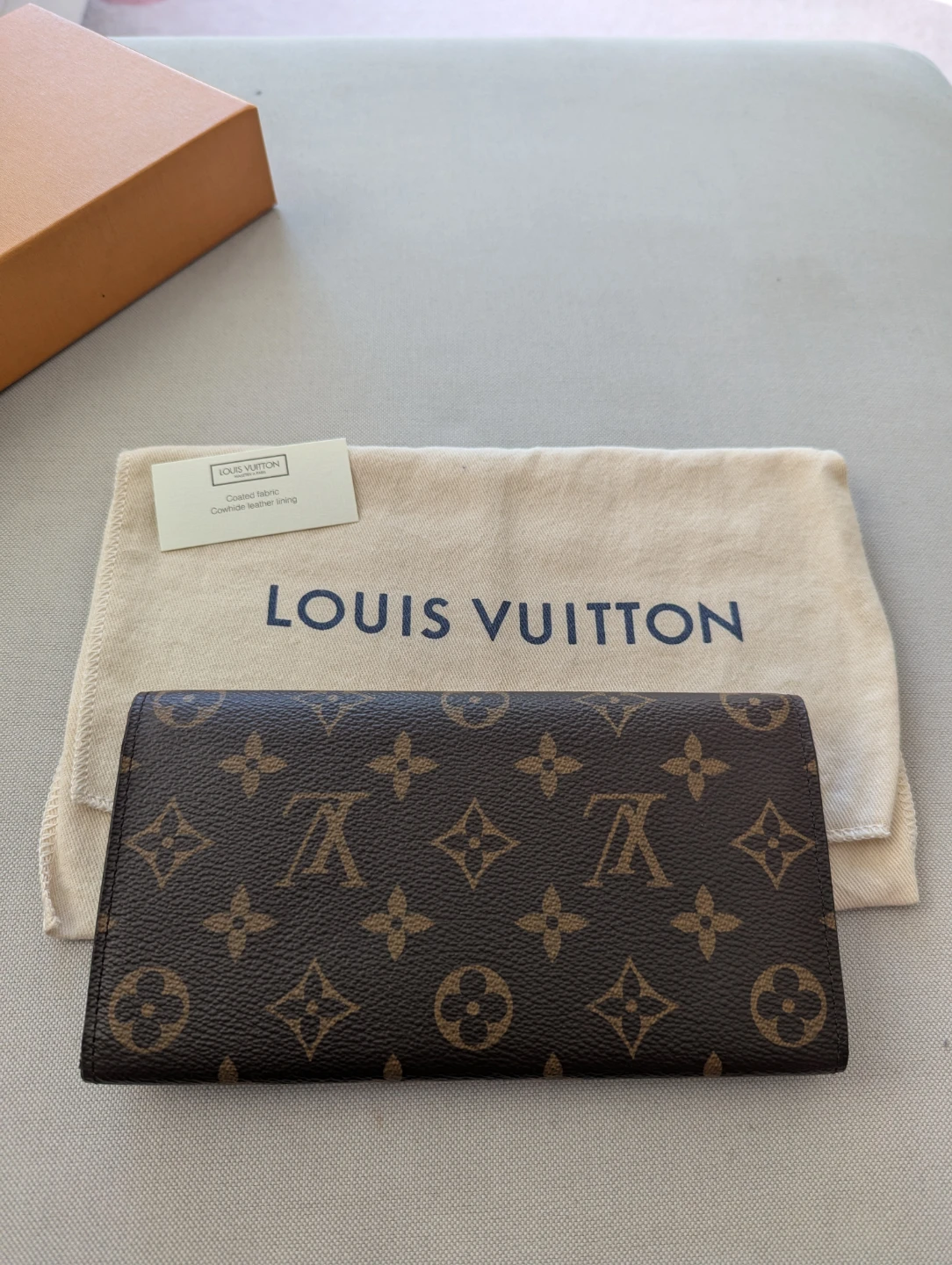 Louis Vuitton Monogram Wallet - photo 4