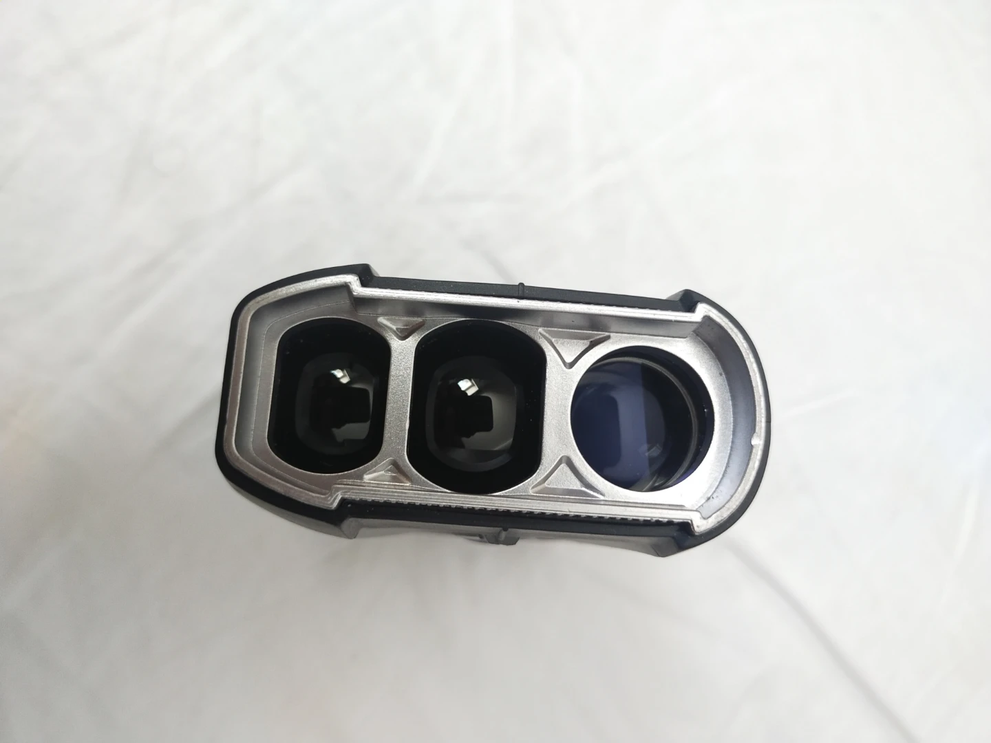 Bushnell GOLF V4 Laser Rangefinder - photo 4