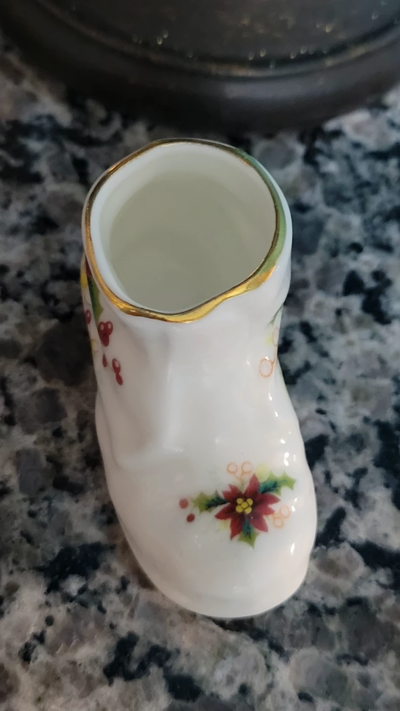 Royal Albert Poinsettia Boot Trinket Dish - photo 2
