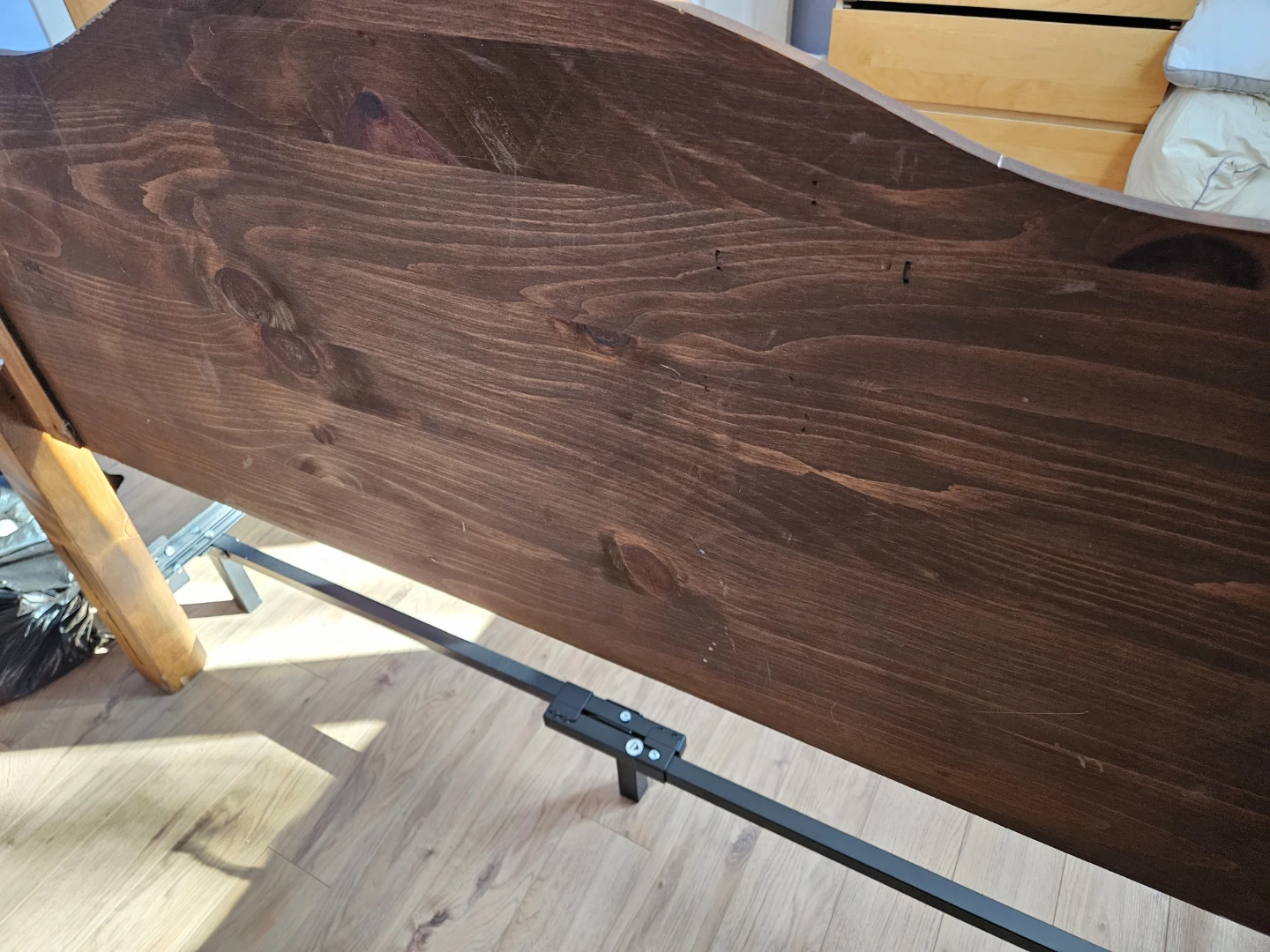 Queen Wooden Headboard and Metal Bed Frame - photo 5