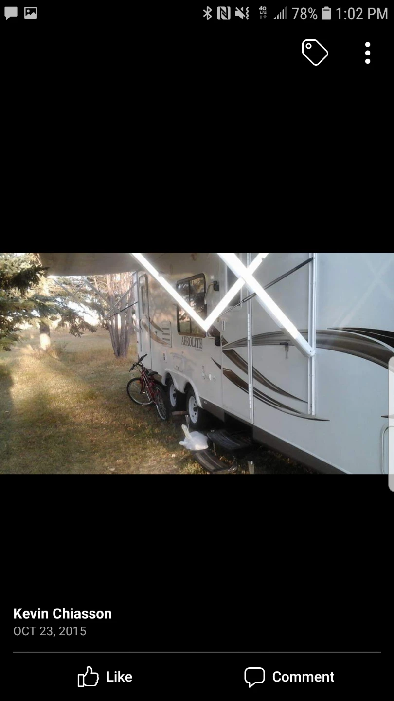 Aerolite 285BHGS Travel Trailer - photo 4