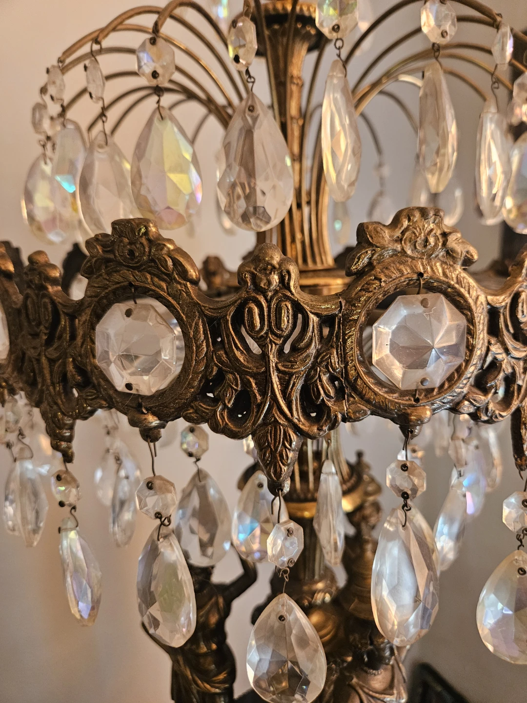 Antique Ornate Crystal & Brass Table Lamp with Figural Base - photo 4