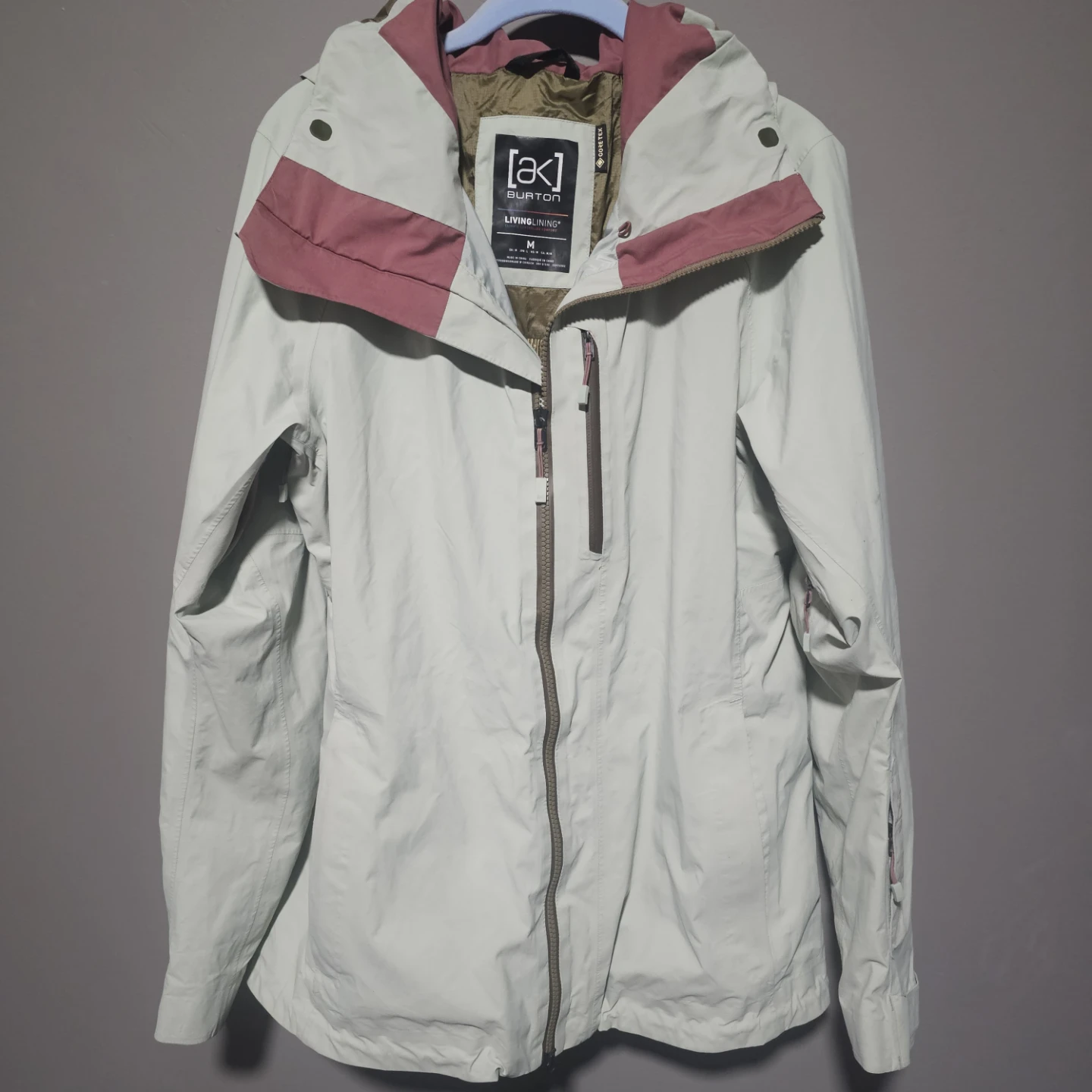 ak Burton GORE-TEX Snowboard Jacket - Size Medium - photo 3