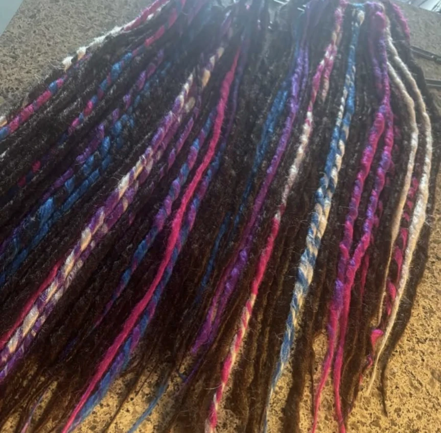Custom synth dreadlocks hair extensions - photo 4