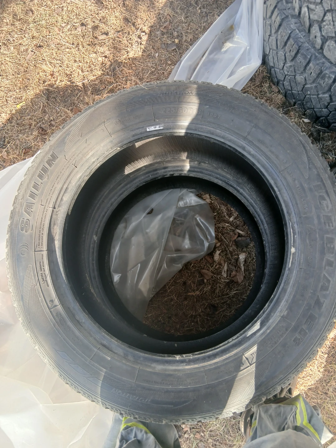 2 Sailun Ice Blazer Winter Tires 225/60R18
