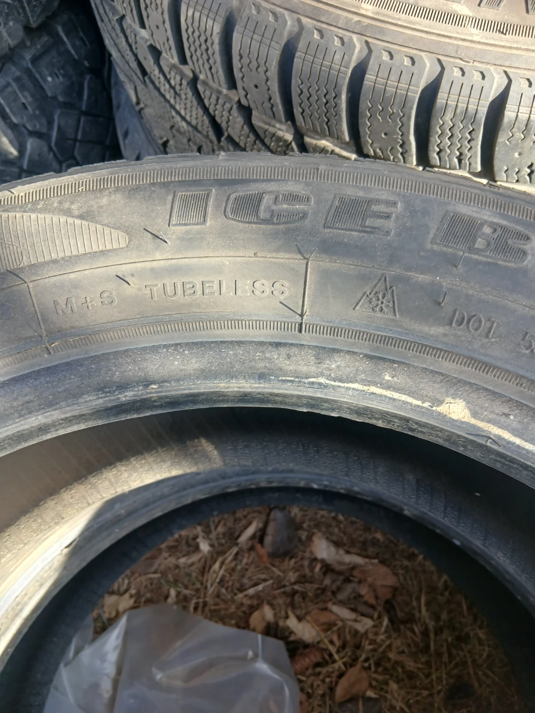 2 Sailun Ice Blazer Winter Tires 225/60R18 - photo 3