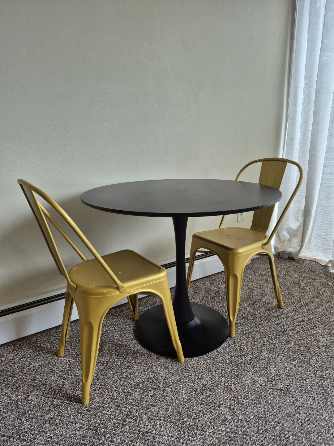 Round Black Table with 2 Yellow Metal Chairs - photo 3