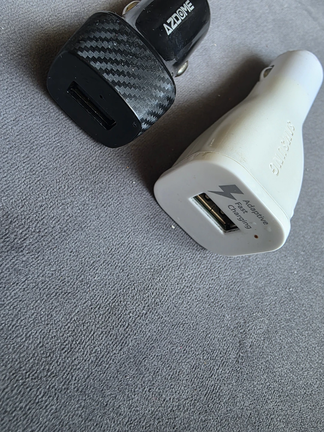 Samsung Adaptive Fast Charging Car Charger & AZDOME Car Charger