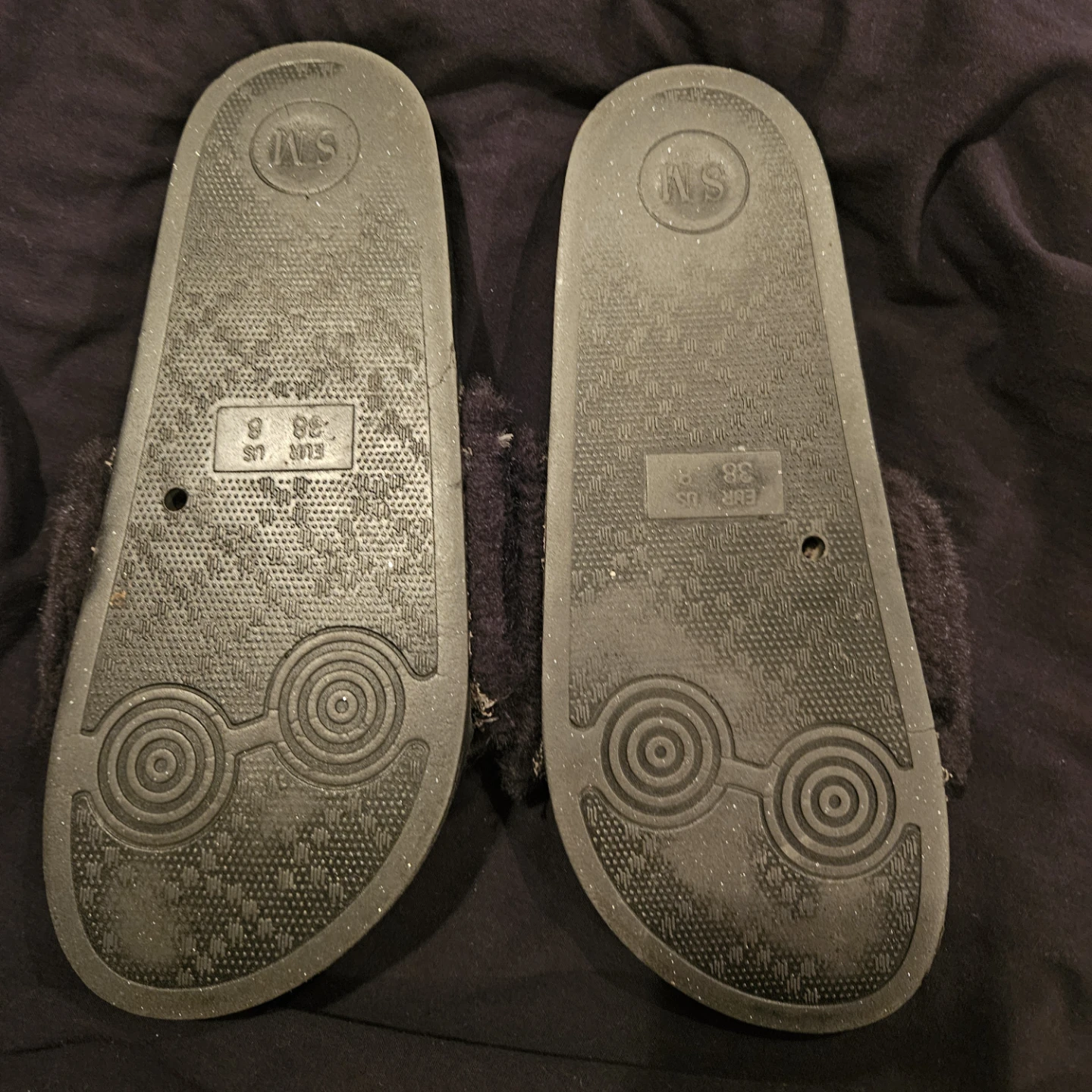 Steve Madden Furry Slides - Size 8 - photo 2