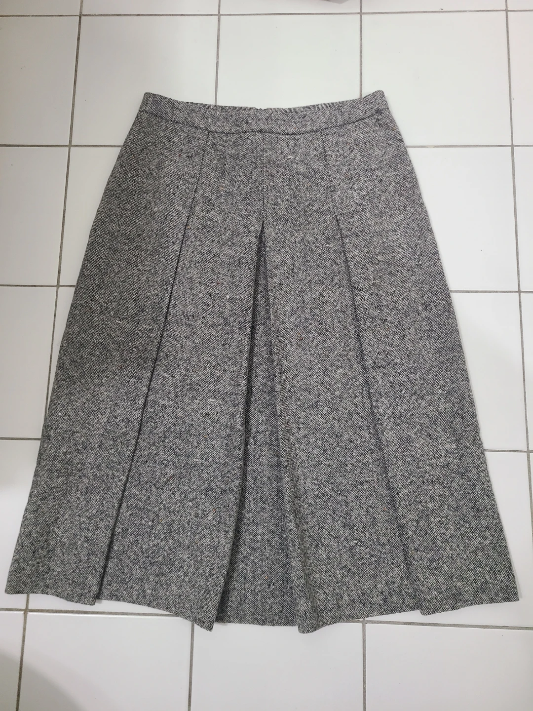 Bundle of Women's Skirts - photo 2