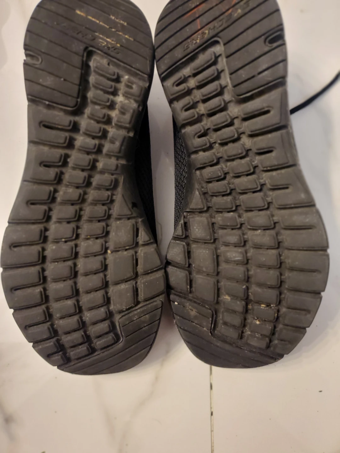Women Sketchers Shoes Size 7 - photo 5