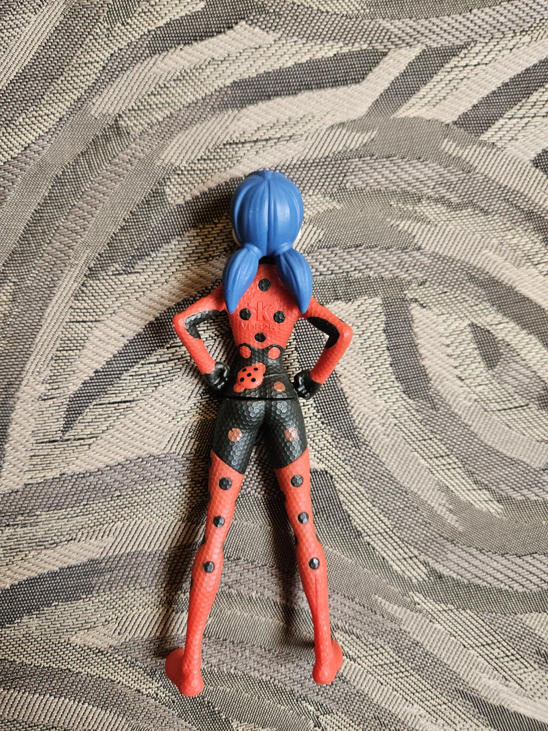 Miraculous Ladybug & Cat Noir Figures - photo 3