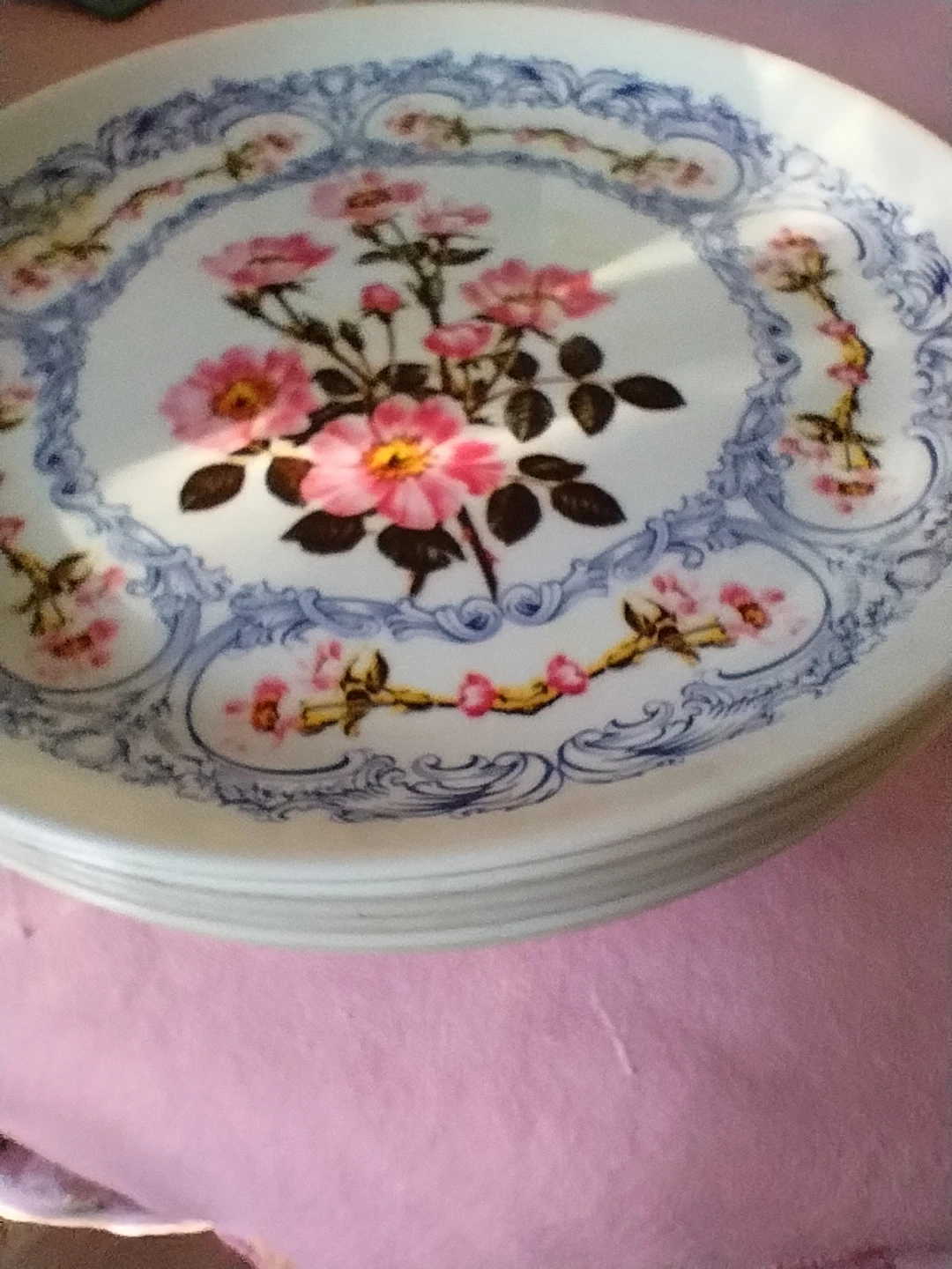 🥕 Set of 6 Melamine Floral Plates - photo 3