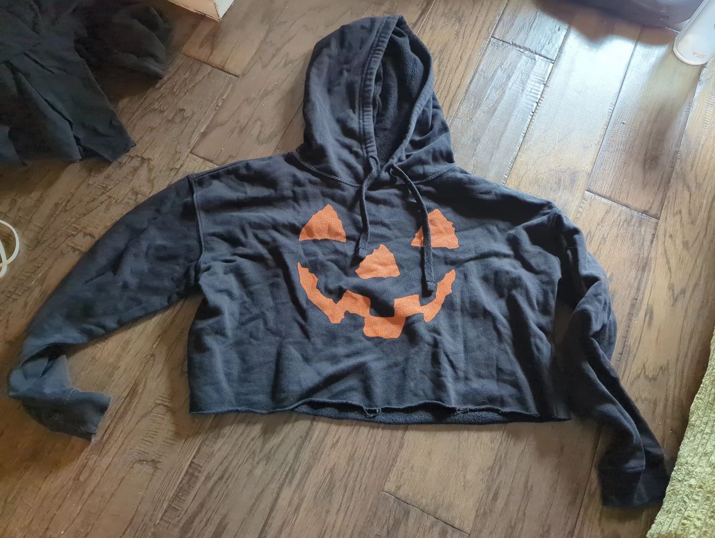 Blackcraft cropped hoodie s