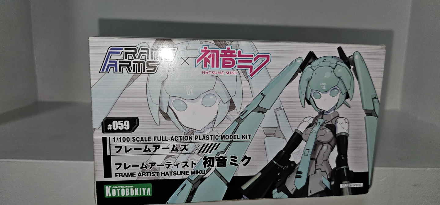 Kotobukiya Frame Arms Girl Hatsune Miku Plastic Model Kit #059 - photo 3