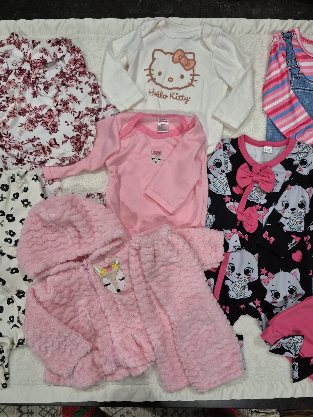 FREE Baby Clothes 3–6M - photo 3