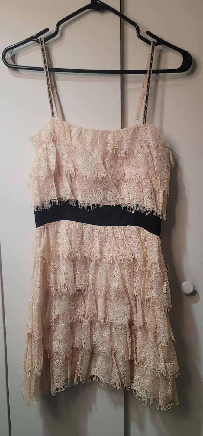 Cream Lace Tiered Dress with Black Belt - photo 2