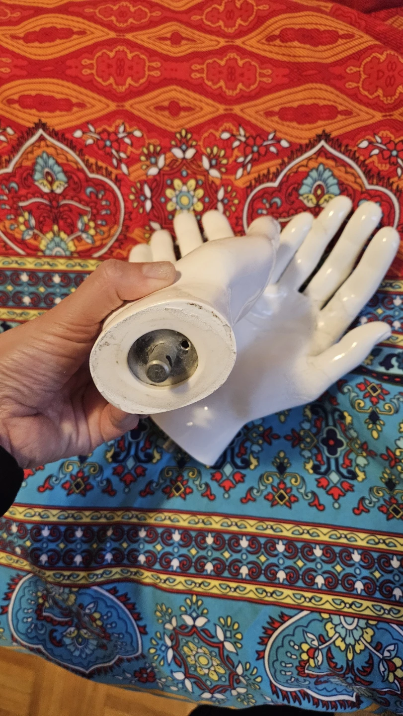 White Mannequin Hand Display - Set of 2 - photo 3