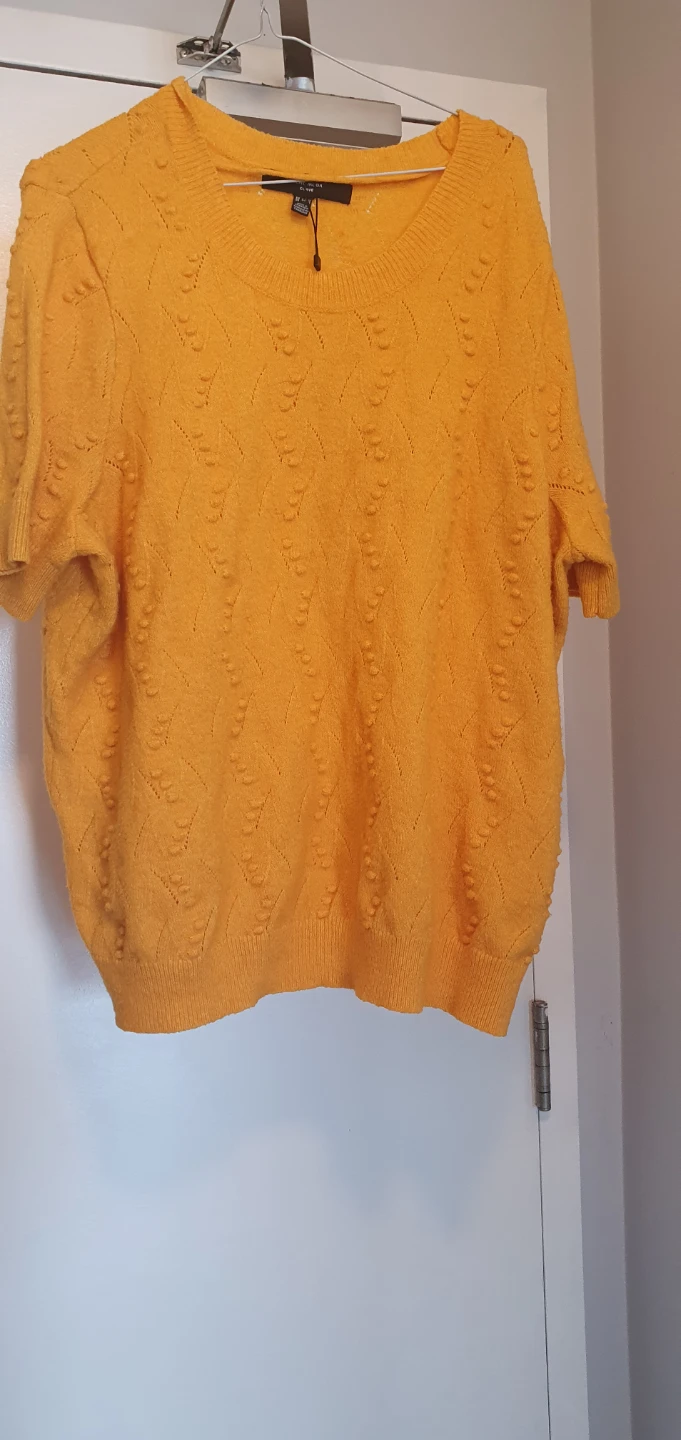 Yellow Short Sleeve Knit Sweater
