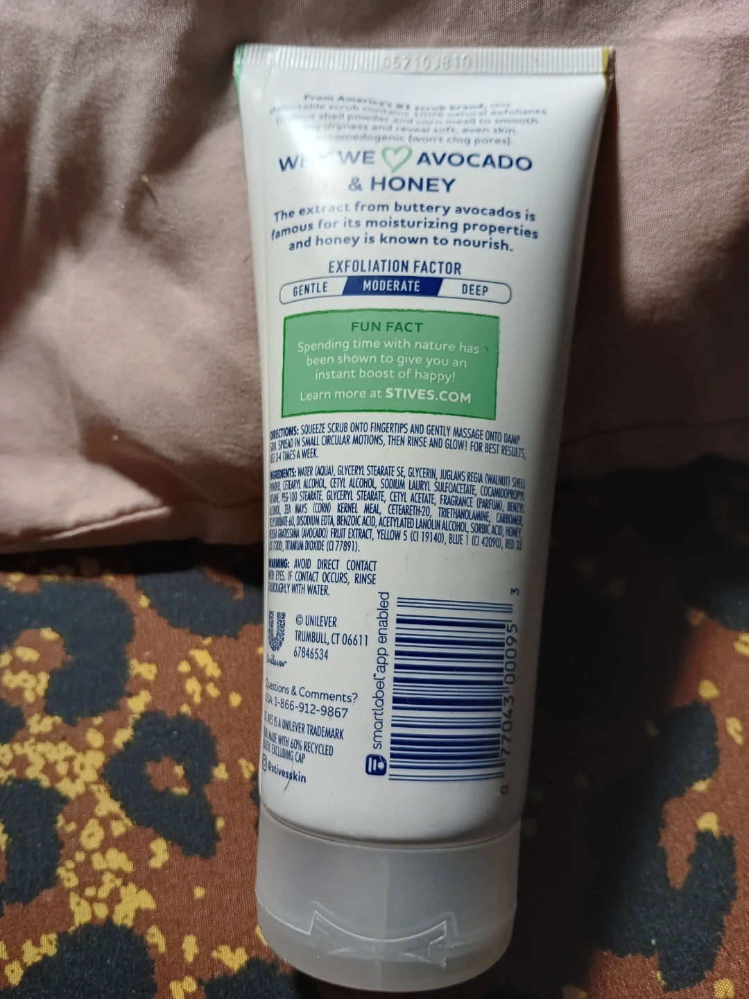 St. Ives Soft Skin Avocado & Honey Scrub 6 oz - photo 2
