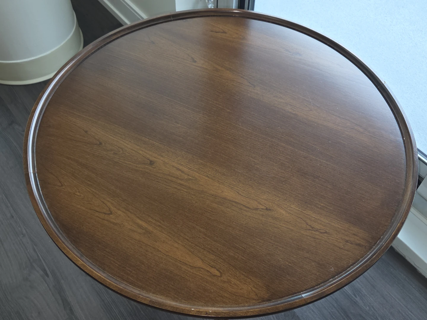 Round Wooden Accent Table - photo 2